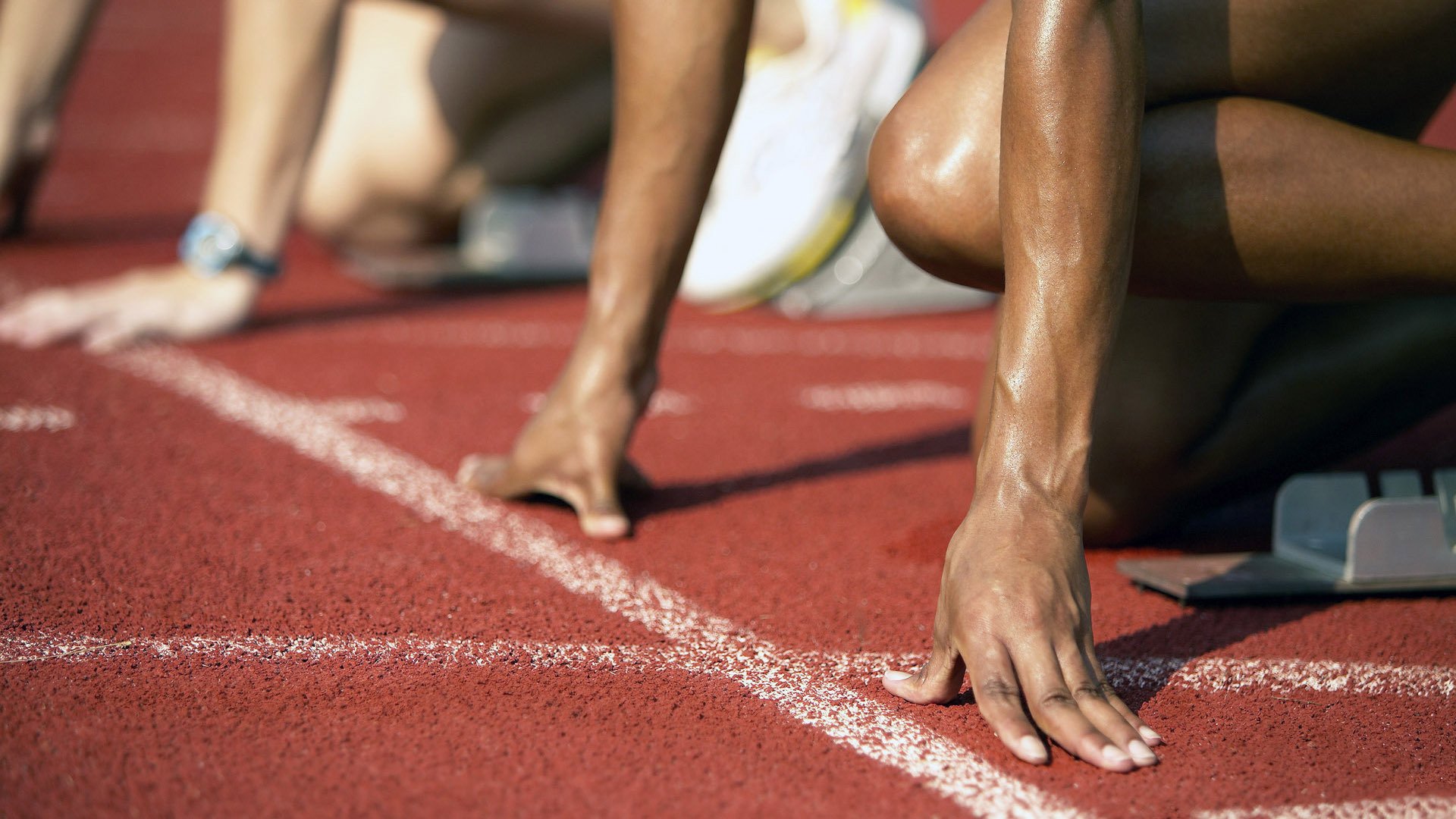 大型赛事战略分析：各大联赛争夺激烈背后的战术决策，大型赛事对城市发展弊大于利质问